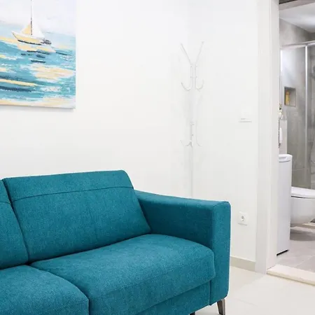 Cosmo Apartman *